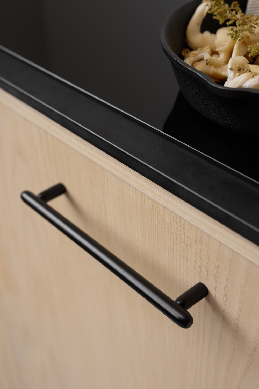 Furnipart Tocco Matt Black 160mm