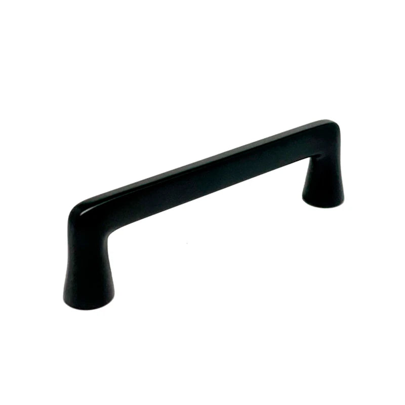 7667 Vidik Square Handle Matt Black